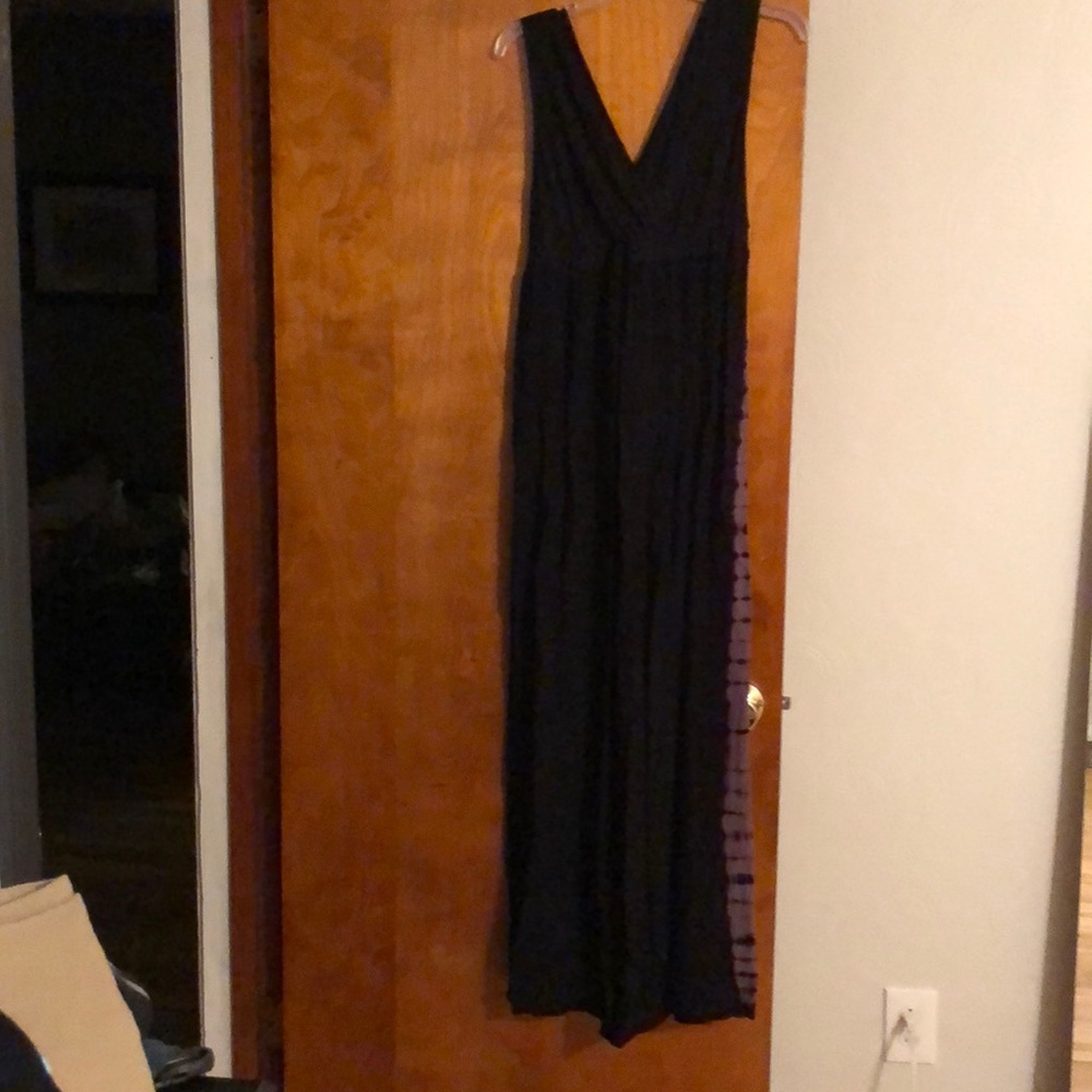 Maternity maxi dress